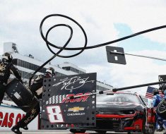 Nascar Pit Crews Are Using AI for the Perfect Pit Stop