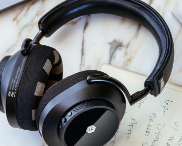 I Tried These Brain-Tracking Headphones That Claim to Improve Focus